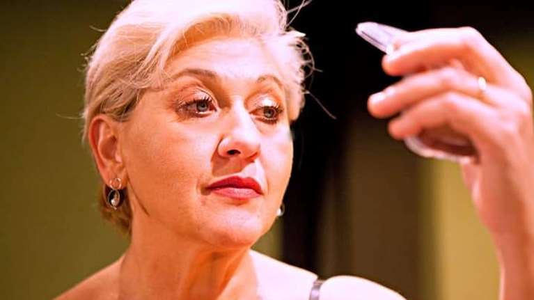 Γιώργος Κιμούλης: &quot;Κλαίγαμε στα καμαρίνια - Πάθαινα πανικό&quot;- Σοκάρει η Μπέττυ Νικολέση [Βίντεο]