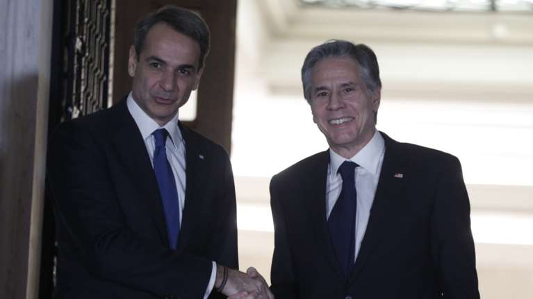 Επίσημο: Ο Μητσοτάκης συναντά αύριο τον Μπλίνκεν στο σπίτι του στα Χανιά - Τι θα συζητήσουν