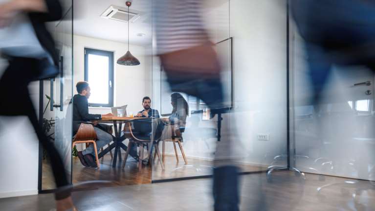 Forbes: Αυτές είναι οι εταιρείες - κολοσσοί που είναι οι μεγαλύτεροι &quot;χαμένοι&quot; λόγω της πανδημίας