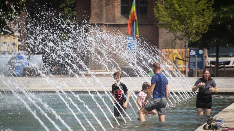 Ανησυχητική πρόβλεψη για το κλίμα: Οι θερμοκρασίες στον κόσμο θα συνεχίσουν να ανεβαίνουν τα επόμενα πέντε χρόνια