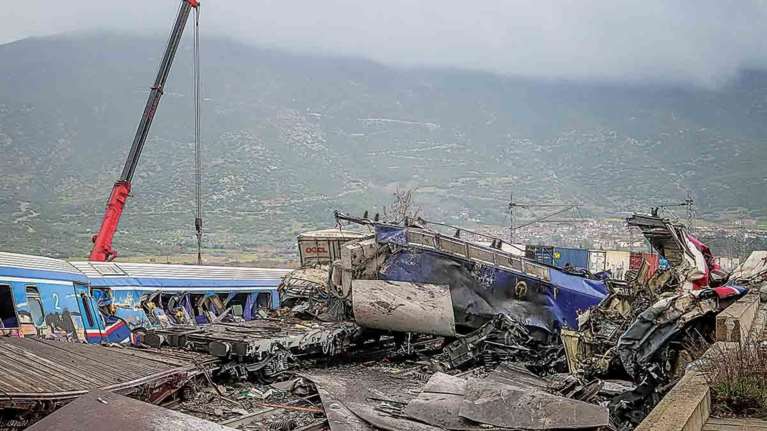 Τραγωδία στα Τέμπη: Από σήμερα η υποβολή αιτήσεων για τις μετεγγραφές φοιτητών – Ποιοι είναι δικαιούχοι