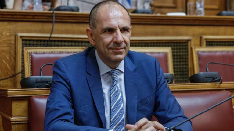 Γεραπετρίτης για αναδρομικά: Πρόθεση της κυβέρνησης είναι να τα πάρουν όλοι όσοι δικαιούνται