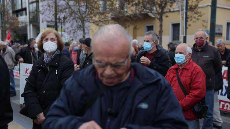 Πώς θα ξεμπλοκάρουν οι συντάξεις όσων χρωστούν στα ασφαλιστικά ταμεία