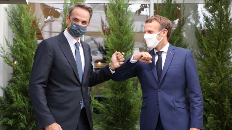 Τηλεφώνημα Μητσοτάκη - Μακρόν για Τουρκία, πανδημία, αλλά και την επέτειο της 25ης Μαρτίου