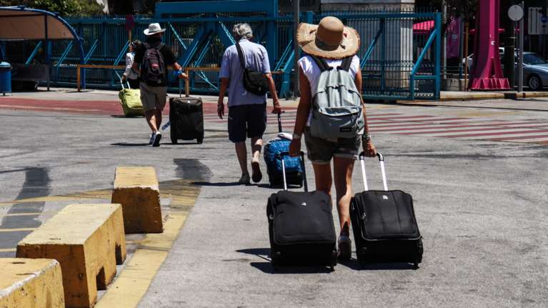 Κορονοϊός: Τι αλλάζει στις μετακινήσεις με τα πλοία από τη Δευτέρα 13 Σεπτεμβρίου