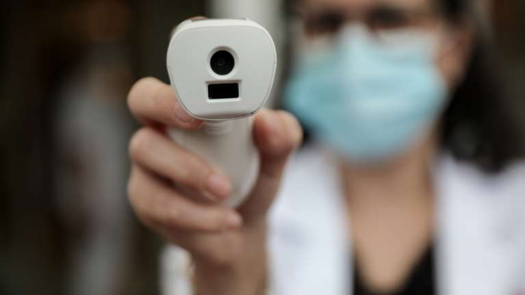 Γρίπη Α και Β: Ποιες είναι οι διαφορές - Ποια είναι τα συμπτώματα