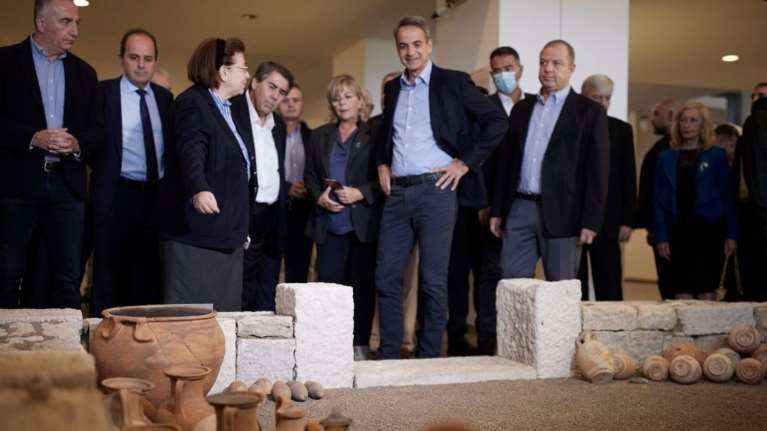 Μητσοτάκης στην Πέλλα: Αυξημένες 20% οι εξαγωγές φέτος - Δείχνουν τη δυναμική του πρωτογενούς τομέα [εικόνες]