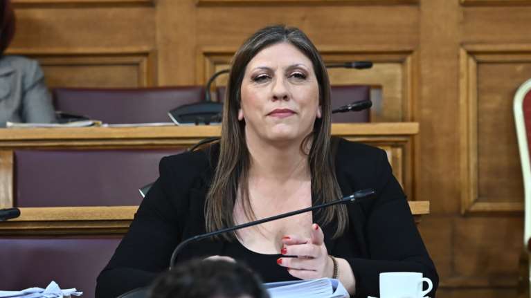 Νέο "ροντέο" στην Εξεταστική με Λαζαρίδη - Κωνσταντοπούλου: "Είστε επίορκος και συκοφάντης"