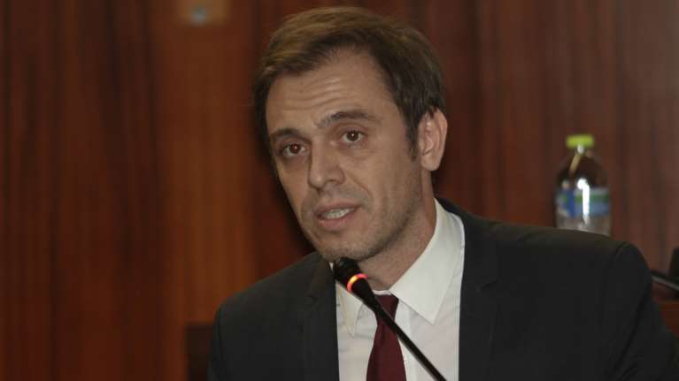 Αιχμές Μάντζου: Η υπόθεση Τζανερίκου υποδηλώνει πώς βλέπει η κυβέρνηση τη δικαστική εξουσία