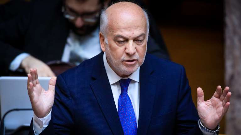 Φλωρίδης: Τα ομόφυλα ζευγάρια γυναικών μπορούν να αποκτήσουν παιδί μέσω παρενθεσίας - Οι άνδρες δεν τεκνοποιούν