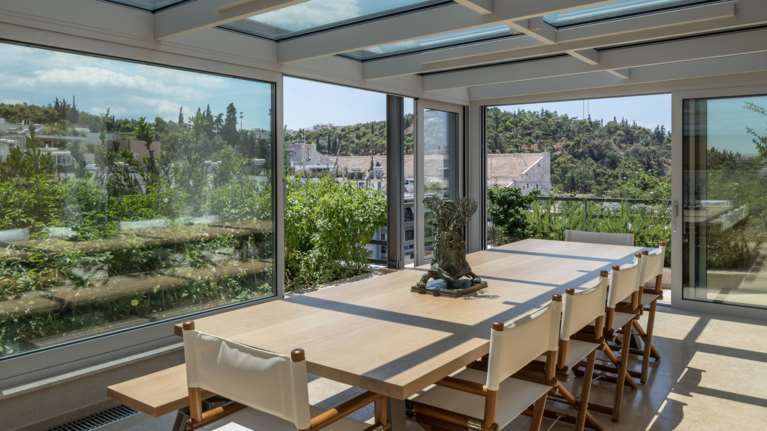 Η υποδειγματική ενεργειακή και αισθητική αναβάθμιση ενός διαμερίσματος στο κέντρο της Αθήνας