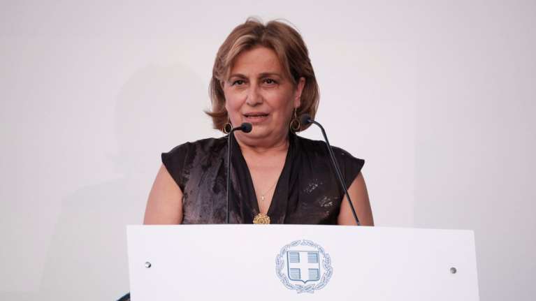 Κορονοϊός - Κοτανίδου: Μαθητές με μάσκες και φοιτητές με αρνητικό τεστ - Τι προτείνουν οι ειδικοί [Βίντεο]