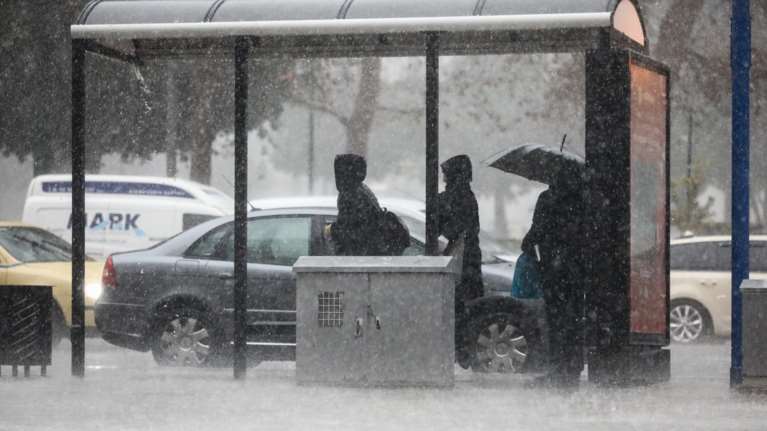 Προειδοποίηση Μαρουσάκη: Έρχονται επικίνδυνα καιρικά φαινόμενα με καταιγίδες και χαλάζι