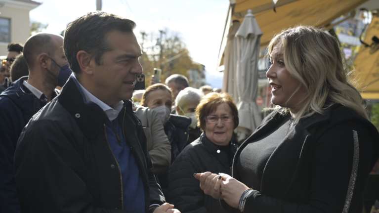 Τσίπρας: Οι εξυπνάδες Μητσοτάκη δεν μειώνουν τις τιμές ούτε προστατεύουν την πρώτη κατοικία από τα &quot;κοράκια&quot;