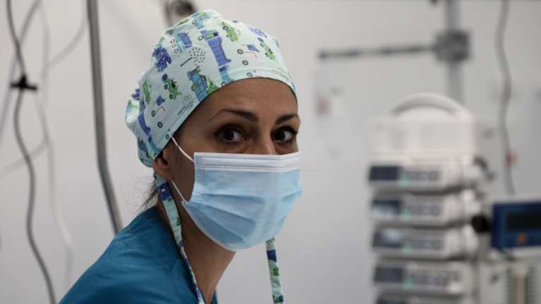 Μητσοτάκης για υγειονομικούς: &quot;Συζητάμε τον υποχρεωτικό εμβολιασμό τους από τον Σεπτέμβριο&quot;