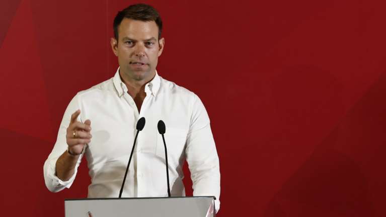 ΣΥΡΙΖΑ: Σκέψεις ακόμη και για αναβολή του συνεδρίου - Με εσωκομματικό δημοψήφισμα προειδοποιούν οι kasselistas