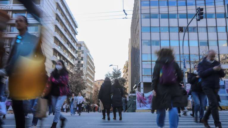 Το σχέδιο της κυβέρνησης για μειώσεις φόρων και εισφορών την επόμενη τετραετία