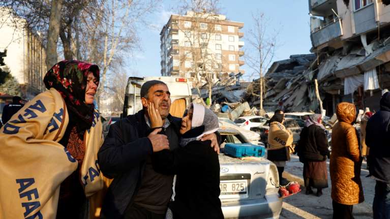 Σεισμός σε Τουρκία-Συρία: Πάνω από 9.500 οι νεκροί - Η συνοικία που &quot;σβήστηκε από τον χάρτη&quot; [βίντεο]