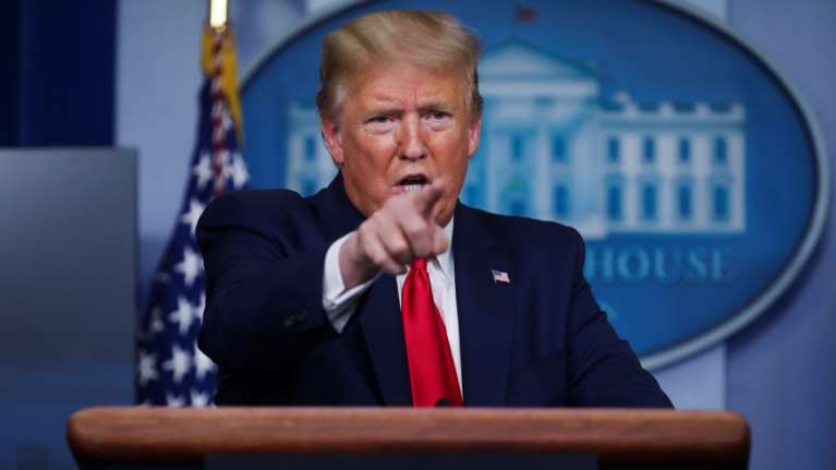 Ο Τραμπ ανακοίνωσε παύση της μετανάστευσης για 60 ημέρες