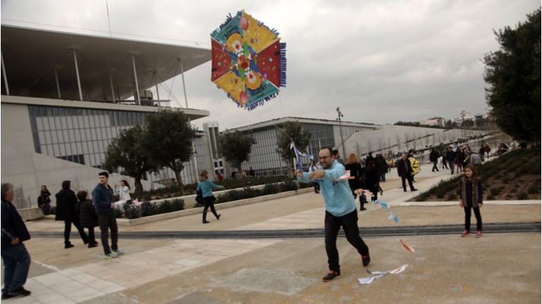 νιαρχος καθαρα δευτερα