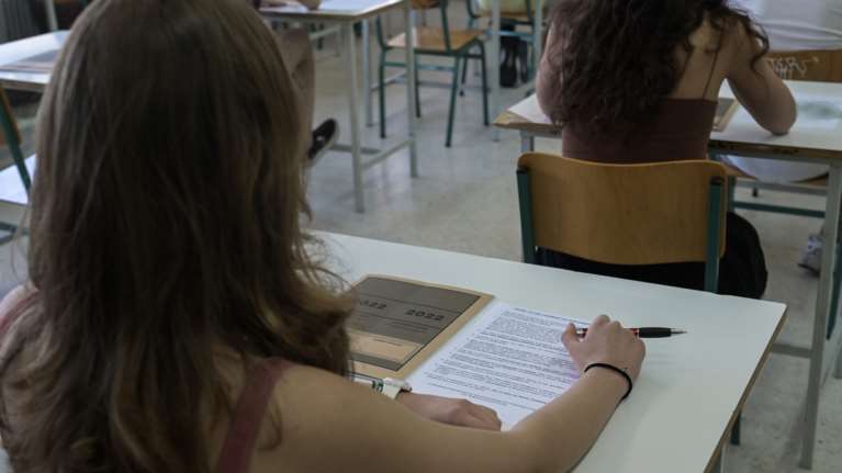 Ναυάγιο στην Πύλο: Κανονικά οι Πανελλήνιες και προαγωγικές εξετάσεις παρά το εθνικό πένθος