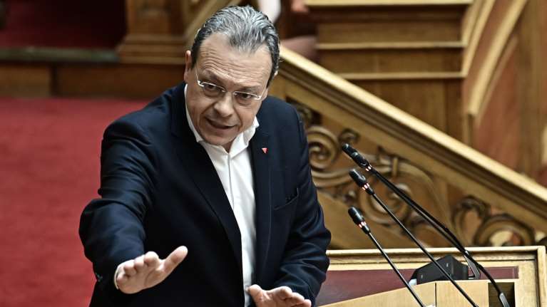 Φάμελλος για Μητσοτάκη: "Φοβάται να έρθει στην προανακριτική, αυτός και οι υπουργοί του"