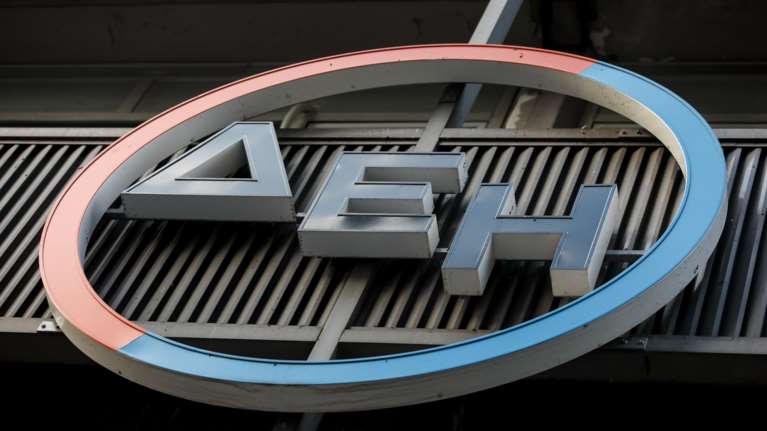 ΔΕΗ: Συνεισφορά 1,8 δισ. ευρώ προς την κοινωνία μέσα στην κρίση το 2022