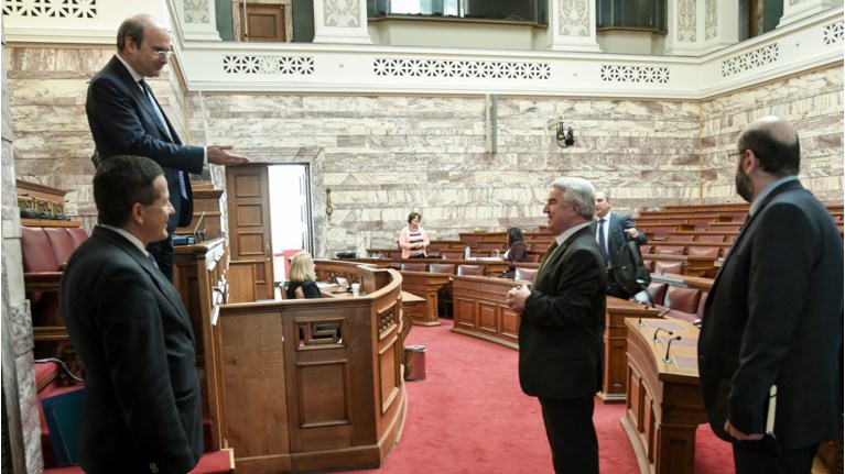 ΧΑΤΖΗΔΑΚΗΣ