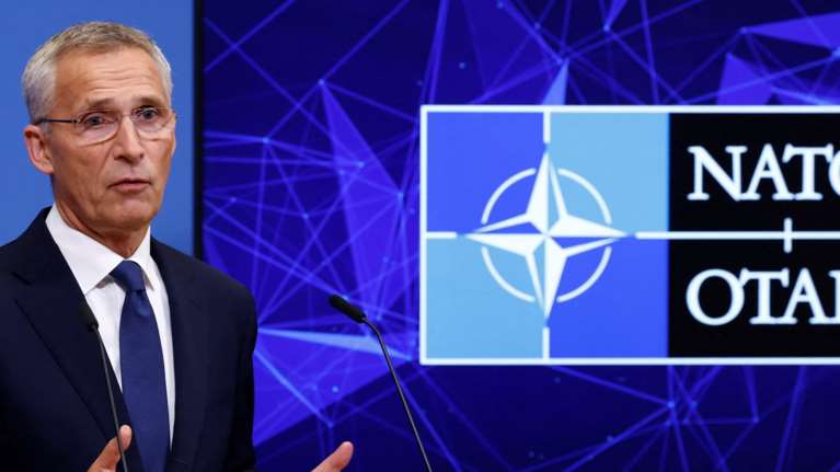 Στόλτενμπεργκ: Πάντα ανοιχτή η πόρτα στην Ουκρανία - Τα 30 μέλη του ΝΑΤΟ θα αποφασίσουν για την ένταξη