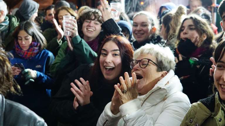 10+1 φωτογραφικά κλικς από τη συναυλία στο Rex: Πλήθος κόσμου στο πλευρό των καλλιτεχνών