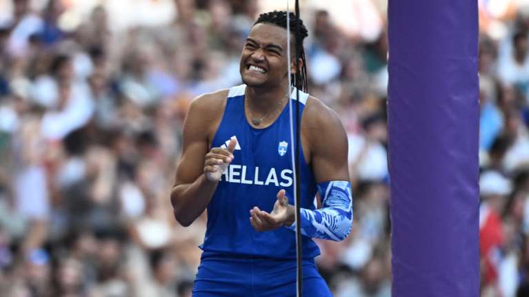 Fly Manolo fly: Νέο πανελλήνιο ρεκόρ από τον απίθανο Εμμανουήλ Καραλή στο Βερολίνο – &quot;Πέταξε&quot; στα 5.94μ.