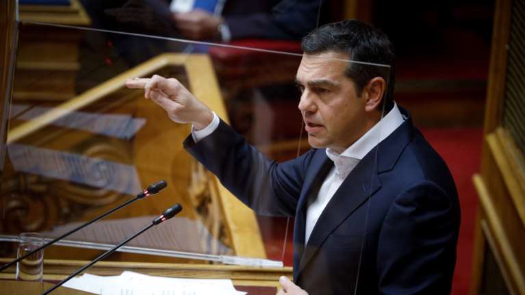 Με διευθύνσεις και ονόματα ο Τσίπρας στη Βουλή για τις υποκλοπές - Παρασκήνιο και κλειστά χαρτιά για την πρόταση μομφής