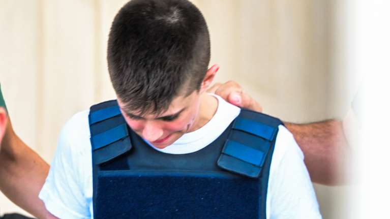 Ειρήνη Μουρτζούκου: Η ταραχώδης νύχτα στο κρατητήριο - &quot;Δαίμονες έχουν κατακλύσει το μυαλό μου&quot;, φώναζε