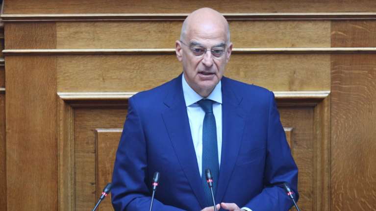 Δένδιας: Παρά τους χαμηλούς τόνους, η Τουρκία συνεχίζει να προβάλλει το αναθεωρητικό της δόγμα