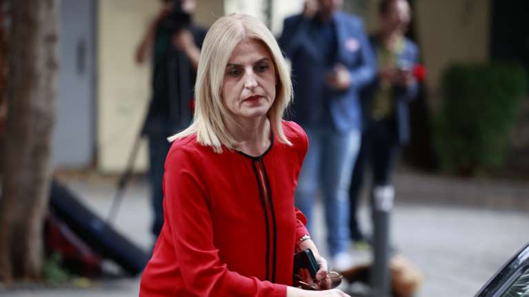 Αυγέρη: Βασικό εργαλείο του πρωθυπουργού και των υπουργών του η κοροϊδία - &quot;Άνθρωπος της κυβίστησης&quot; ο Γεωργιάδης