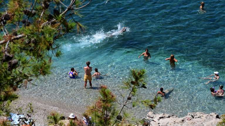 Έρχεται καύσωνας διαρκείας: Μια εβδομάδα με 40αρια - Η προειδοποίηση των μετεωρολόγων