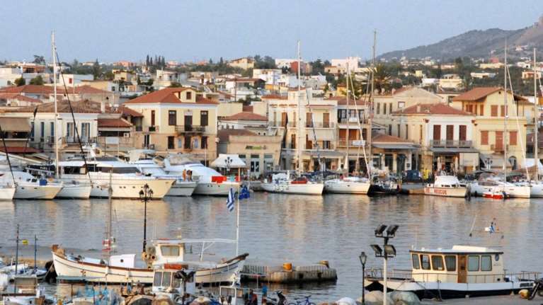 Τραγωδία στην Αίγινα: &quot;Εχω βρει τρόπο να τελειώσουν όλα άμεσα&quot;, το τελευταίο μήνυμα της 20χρονης που βρέθηκε κρεμασμένη