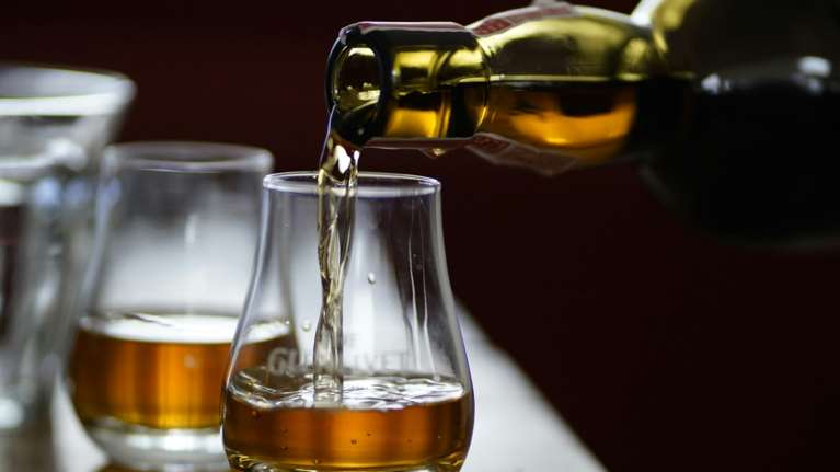 Το αλκοόλ αυξάνει τον κίνδυνο εμφάνισης καρκίνου - Τι δείχνουν τα τελευταία στοιχεία