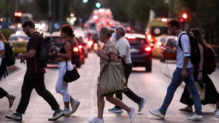 Γιατί κάποιοι δεν θα κολλήσουν ποτέ κορονοϊό: Η επιστημονική εξήγηση μετά από νέα έρευνα