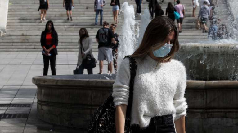 Κορονοϊός: 1.712 νέα κρούσματα και 27 θάνατοι - Στους 357 οι διασωληνωμένοι