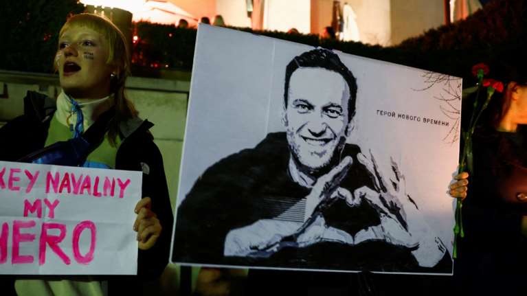 Αλεξέι Ναβάλνι: Νέα στοιχεία στο φως - Ρώσοι πράκτορες πήγαν στο κελί του δυο μέρες πριν τον θάνατό του