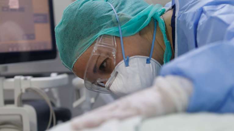 Κορονοϊός: 1.678 νέα κρούσματα - 140 οι διασωληνωμένοι και 9 θάνατοι