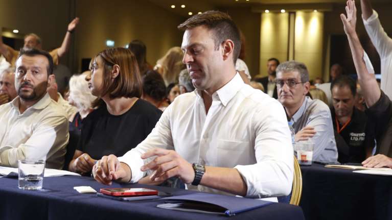 Ραγδαίες εξελίξεις στον ΣΥΡΙΖΑ: Πρόταση μομφής κατά Κασσελάκη από τους 87 - Στις 21:30 η ψηφορία μετά από συνεχείς αναβολές