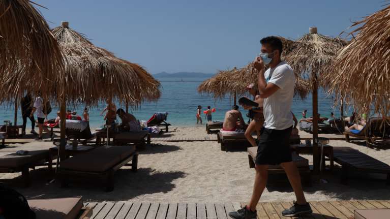 Evia Pass: Ανοίγει ξανά η πλατφόρμα - Έως 8.000 νέα vouchers των 150 ευρώ θα διατεθούν τον Σεπτέμβριο