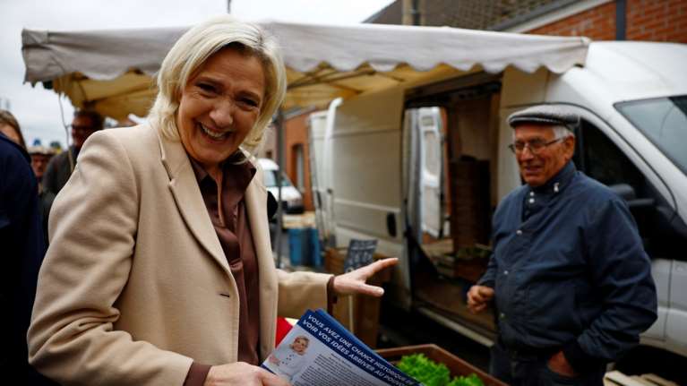 Total makeover της ακροδεξιάς Λε Πεν: Η κωλοτούμπα για ΝΑΤΟ και Ρωσία και η προσέγγιση με τα &quot;μεγάλα αφεντικά&quot;