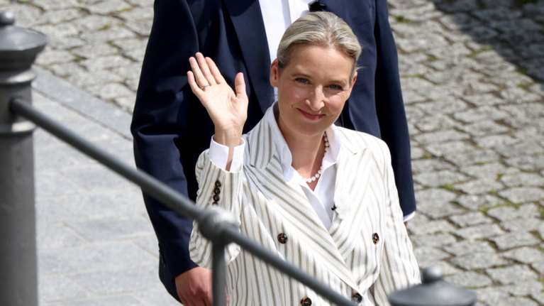 Γερμανία: Πρώτη η AfD σε νέα δημοσκόπηση - Έντονη η δυσαρέσκεια για τον καγκελάριο