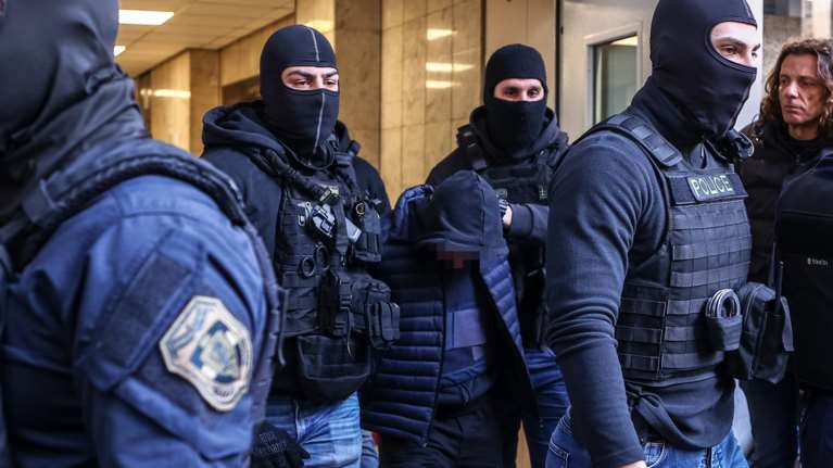 Αρχηγός ΕΛΑΣ: 60 συλλήψεις για την οπαδική βία - 158 μέλη εγκληματικής οργάνωσης, έρευνες σε 58 σπίτια και 15 οχήματα