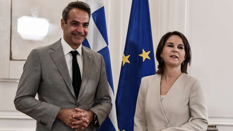 "Δύσκολη αποστολή - Οι Γκρίζοι Λύκοι εποφθαλμιούν το Αιγαίο": Τα γερμανικά ΜΜΕ για την Μπέρμποκ σε Ελλάδα και Τουρκία