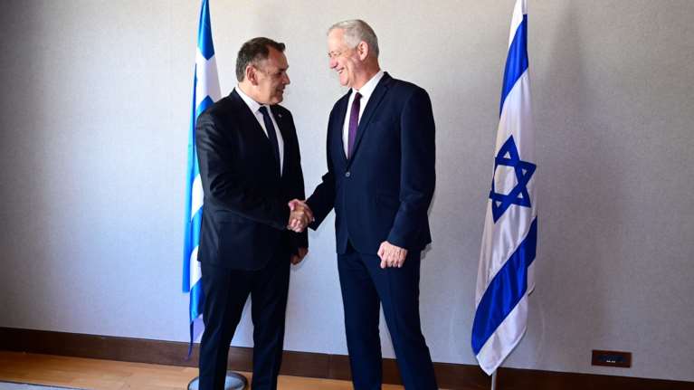 Διήμερη επίσκεψη του του Ισραηλινού υπουργού Άμυνας Μπένζαμιν Γκαντζ στην Ελλάδα – Συνάντηση με Παναγιωτόπουλο