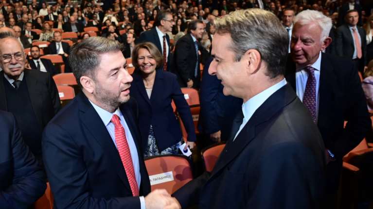 Στις 4 Δεκεμβρίου η συνάντηση Μητσοτάκη-Ανδρουλάκη - Οριστικοποιήθηκε το ραντεβού